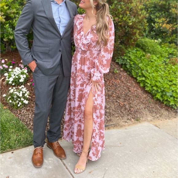 Lulu’s long sleeve ruffled lilac floral dress - Picture 5 of 7